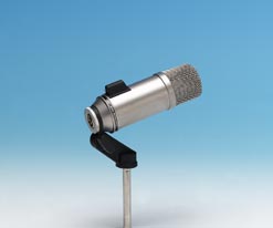 R&Oslash;DE Broadcaster